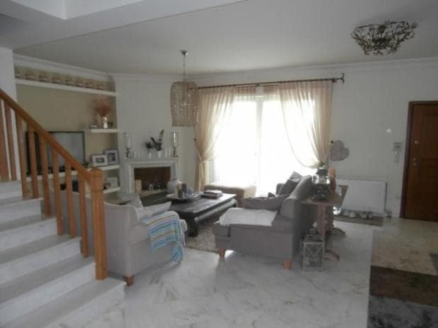 House in Dikigorika, Voula — Photo 7 of 11