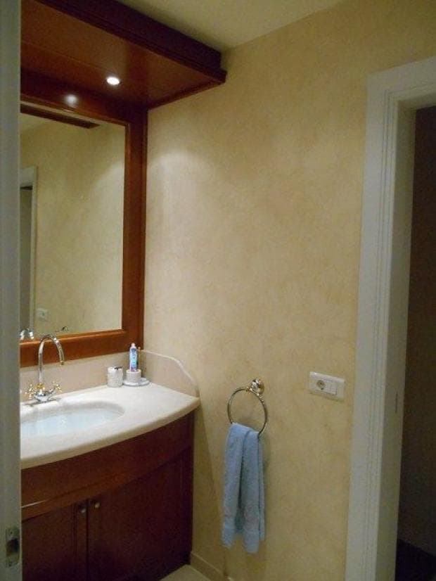 Office in Terpsithea, Piraeus — Photo 7 of 9