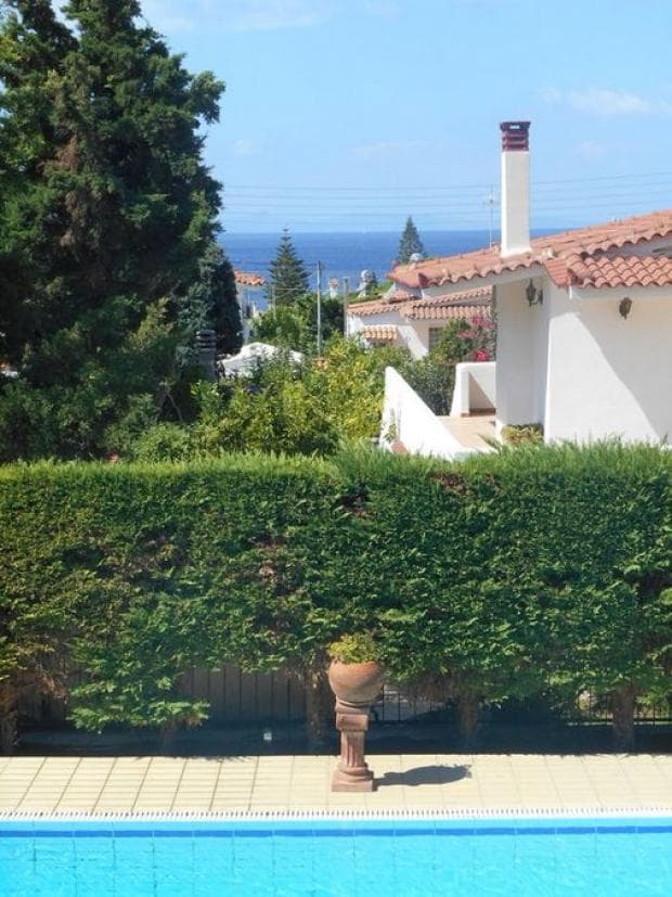 House in Saronida, Saronida — Photo 4 of 11