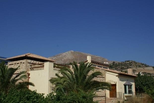 House in Kalivia, Kalivia Thorikou — Photo 11 of 17