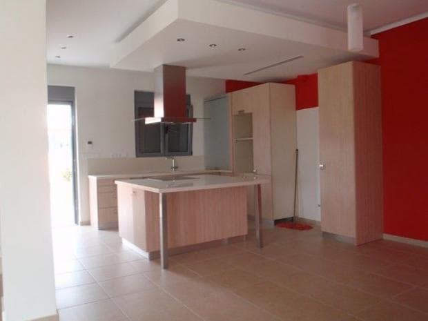 House in Galazia akti, Kalivia Thorikou — Photo 6 of 11
