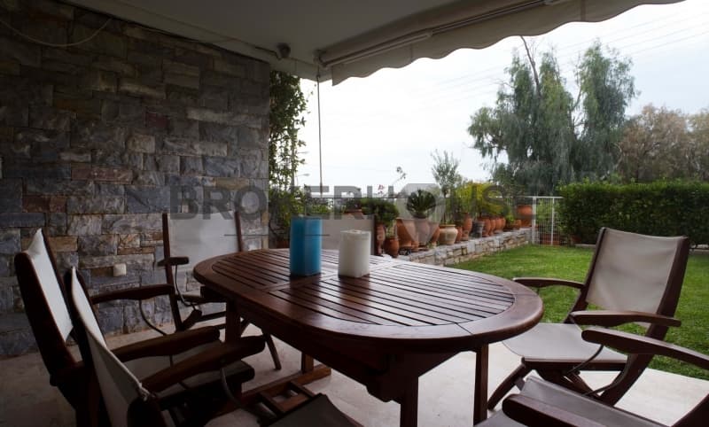 House in Saronida, Saronida — Photo 5 of 20