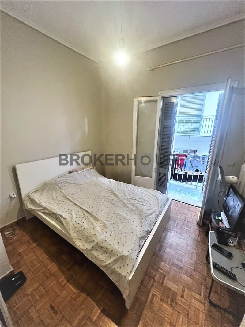 Apartment in Gkrava, Patisia — Photo 12 of 13