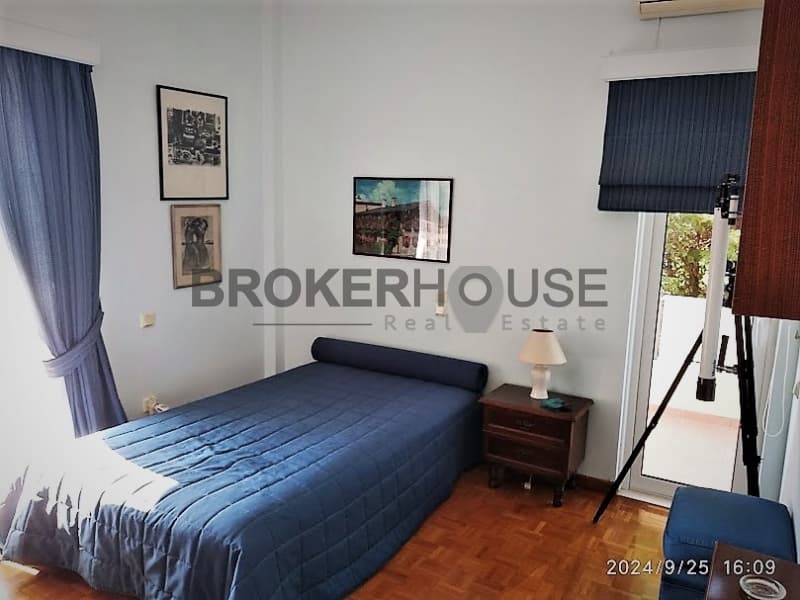 House in Saronida, Saronida — Photo 11 of 26