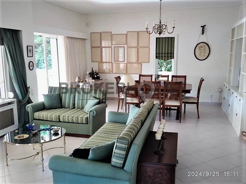 House in Saronida, Saronida — Photo 5 of 26