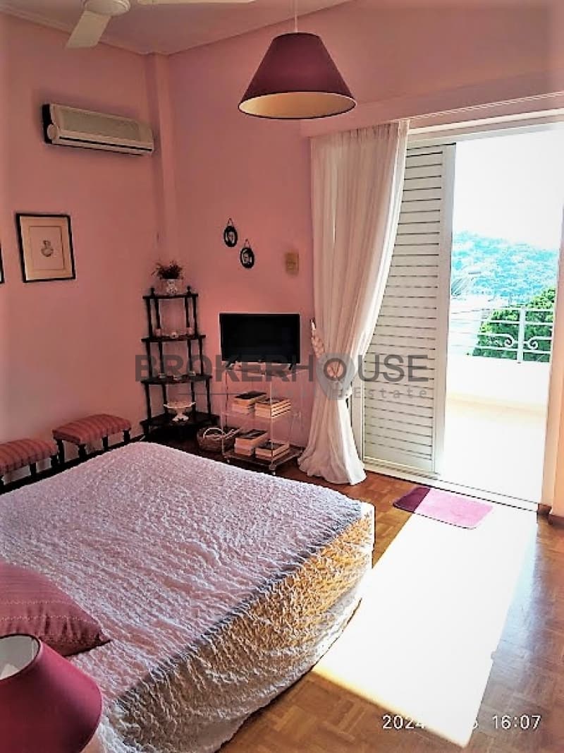 House in Saronida, Saronida — Photo 15 of 26