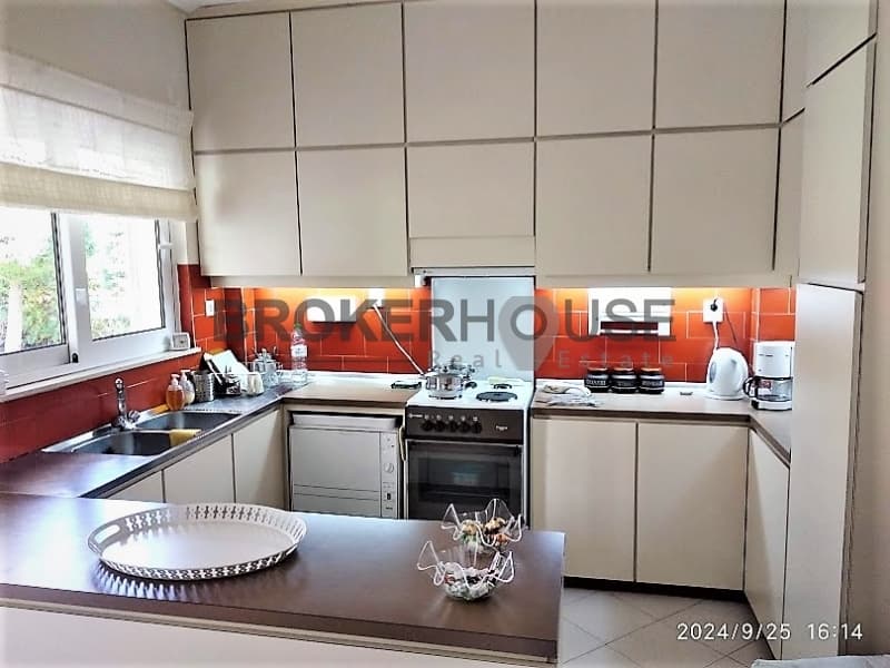 House in Saronida, Saronida — Photo 14 of 26