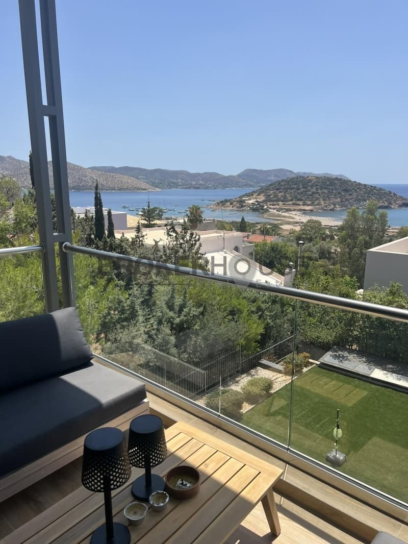 House in Paralia, Anavissos — Photo 1 of 27