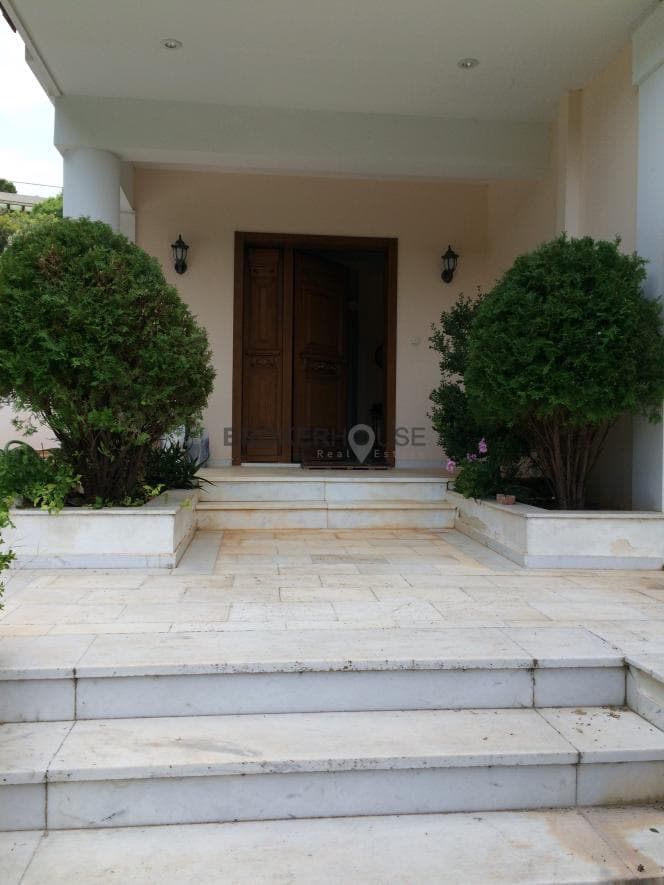 House in Saronida, Saronida — Photo 10 of 31