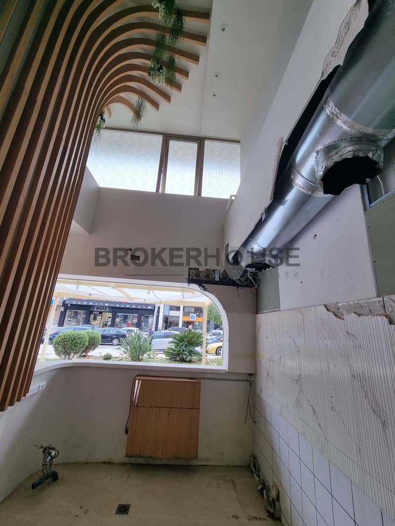 Κατάστημα στην Πυρνάρι, Γλυφάδα — Φωτογραφία 17 από 28