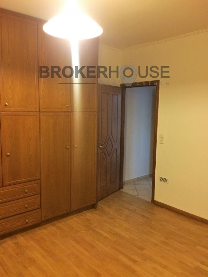 House in Lofos Kselaftaki, Kalivia Thorikou — Photo 7 of 11