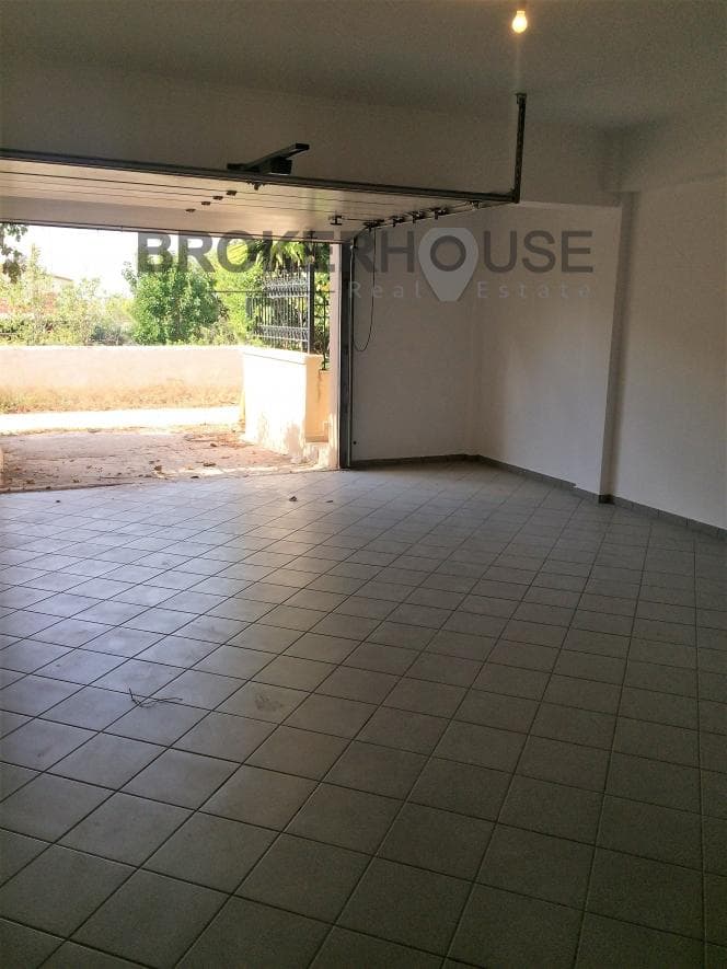 House in Lofos Kselaftaki, Kalivia Thorikou — Photo 11 of 11
