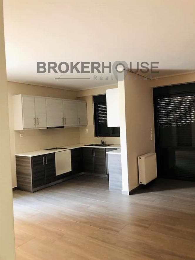 House in Κέντρο, Kalivia Thorikou — Photo 8 of 19