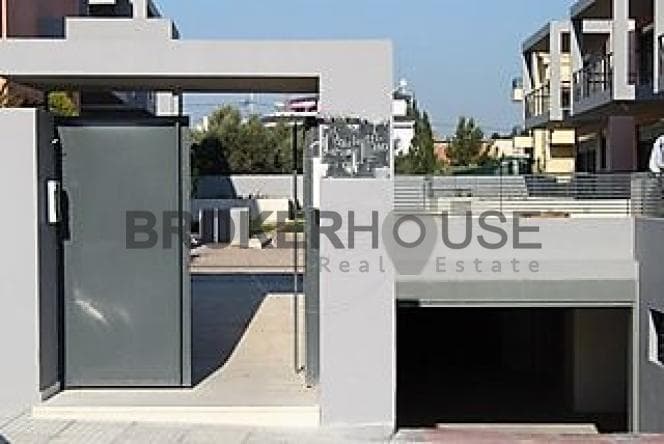 House in Κέντρο, Kalivia Thorikou — Photo 18 of 19