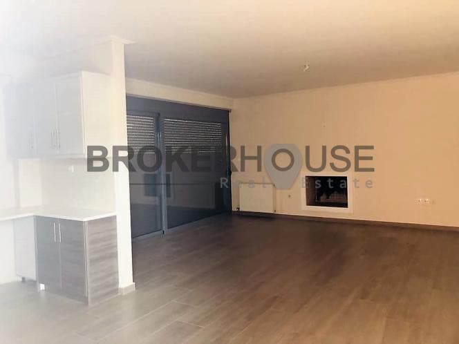 House in Κέντρο, Kalivia Thorikou — Photo 7 of 19
