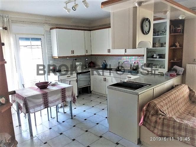 House in Saronida, Saronida — Photo 8 of 11