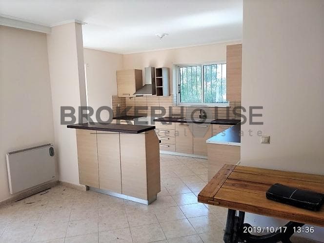 Apartment in Saronida, Saronida — Photo 9 of 13