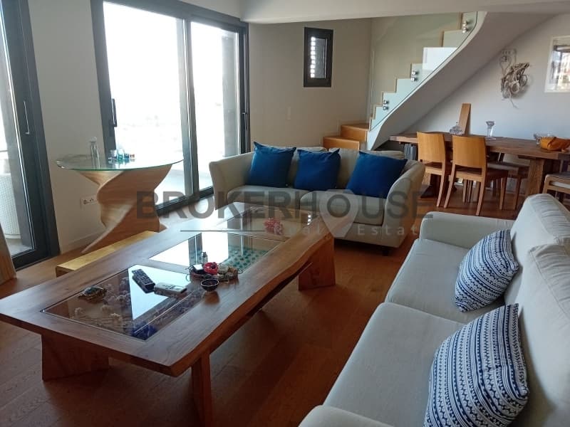 Μονοκατοικία στην Κέντρο, Βούλα — Φωτογραφία 1 από 30