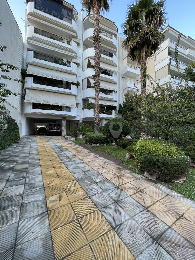 Διαμέρισμα στην Άνω Γλυφάδα, Γλυφάδα — Φωτογραφία 12 από 23