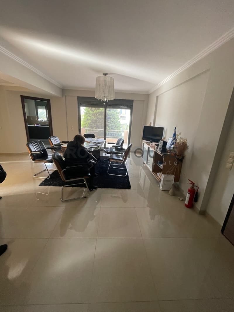 Apartment in Varis Koropiou Avenue, Vari - Varkiza — Photo 5 of 17