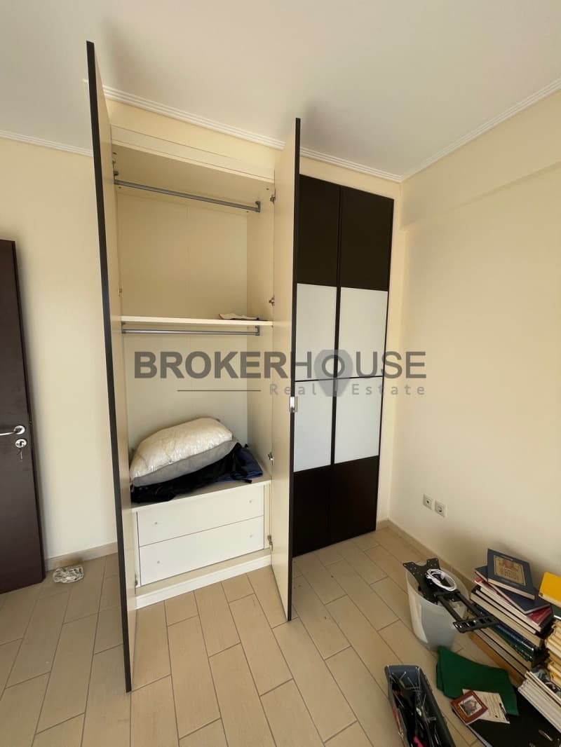 Apartment in Varis Koropiou Avenue, Vari - Varkiza — Photo 9 of 17