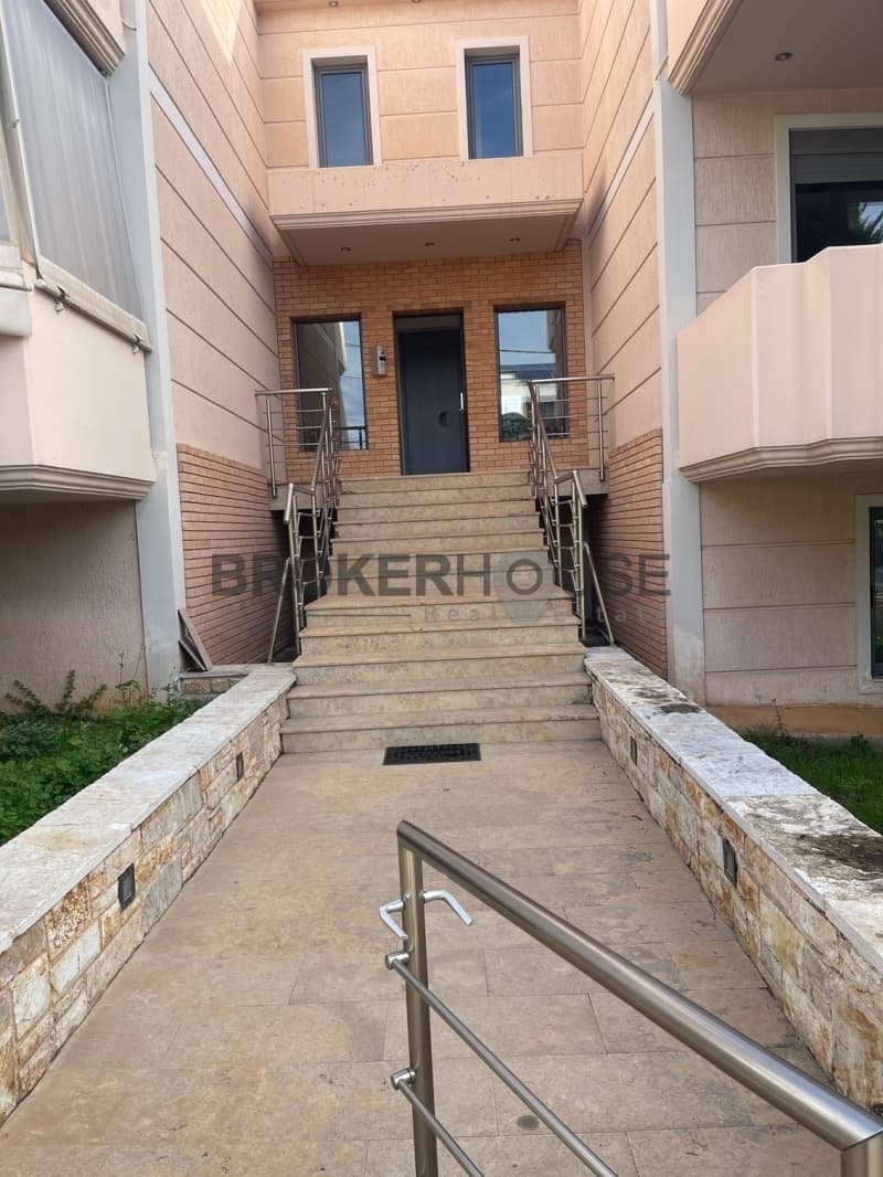Apartment in Varis Koropiou Avenue, Vari - Varkiza — Photo 17 of 17