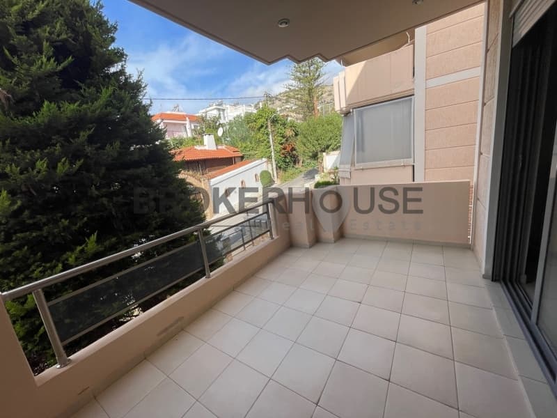 Apartment in Varis Koropiou Avenue, Vari - Varkiza — Photo 3 of 17