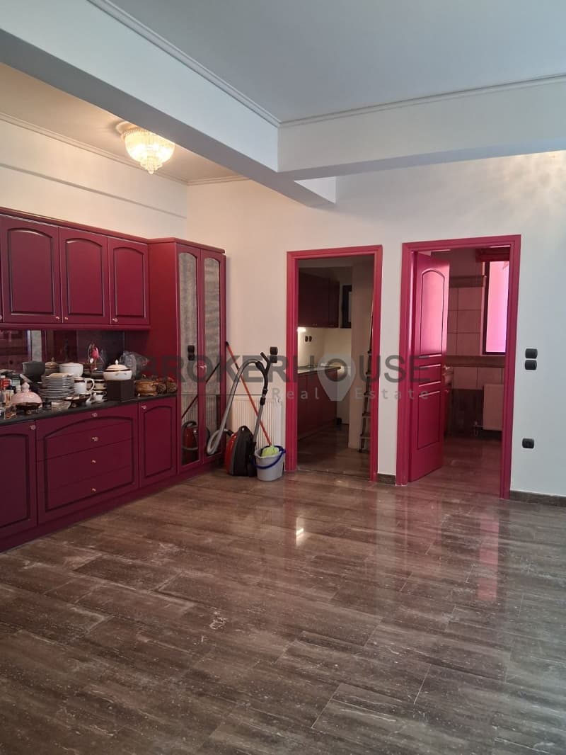 House in Terpsithea, Glyfada — Photo 19 of 23