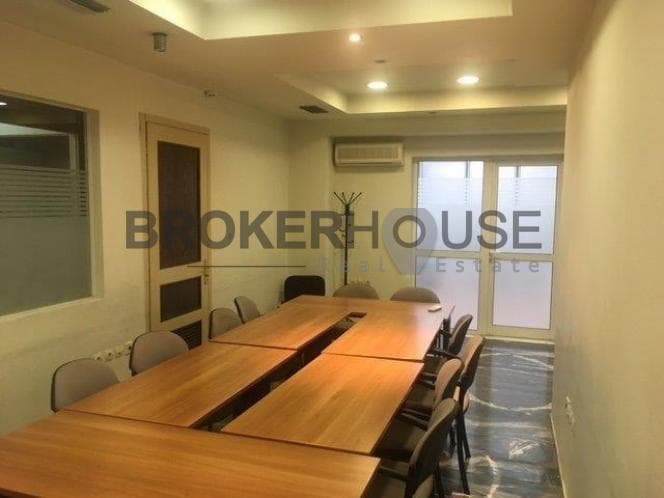 Office in Platia Kanigos, Exarchia - Neapoli — Photo 11 of 16