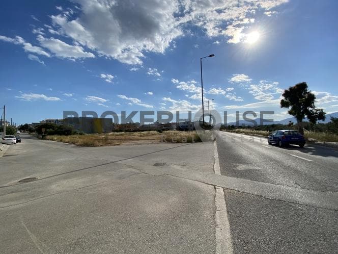 Building Plot in Center, Markopoulo — Photo 1 of 4