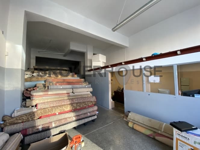 Retail Store in Kato Ilioupoli, Ilioupoli — Photo 5 of 12