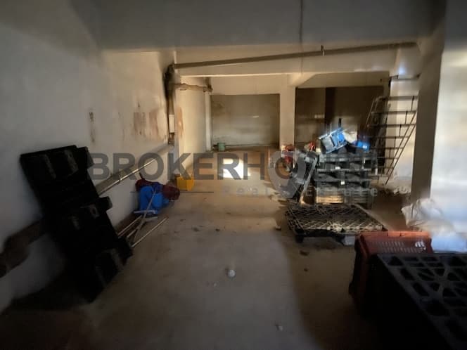 Retail Store in Kato Ilioupoli, Ilioupoli — Photo 10 of 12