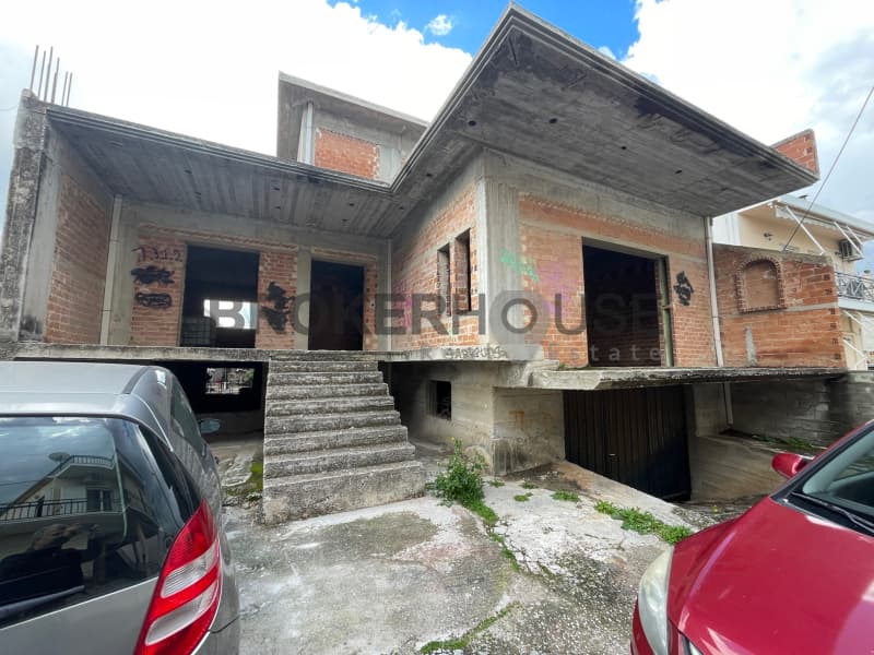 House in Center, Koropi — Photo 1 of 13
