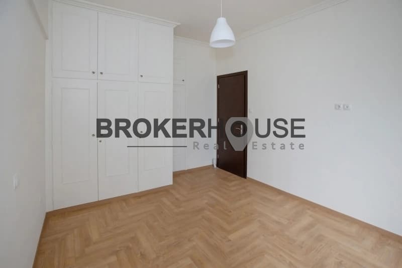 Apartment in Leof. Liosion, Attiki — Photo 7 of 12