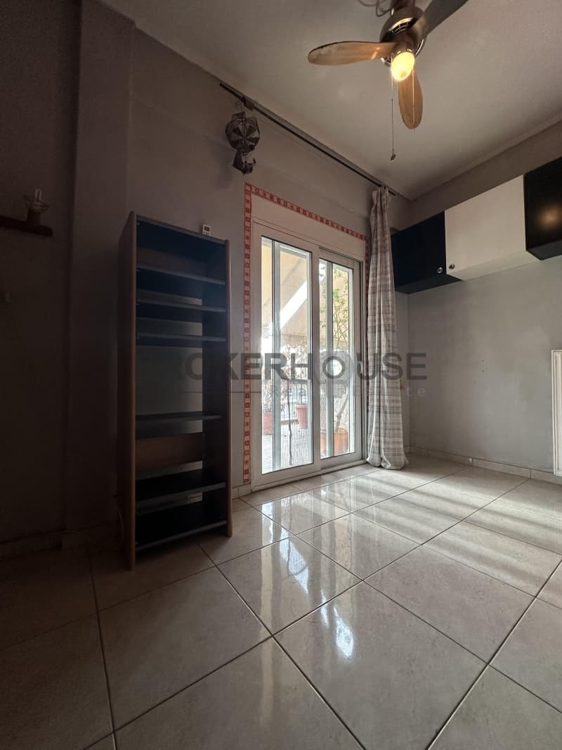 Apartment in Koukaki - Pediki Chara, Koukaki - Makrigianni — Photo 8 of 12