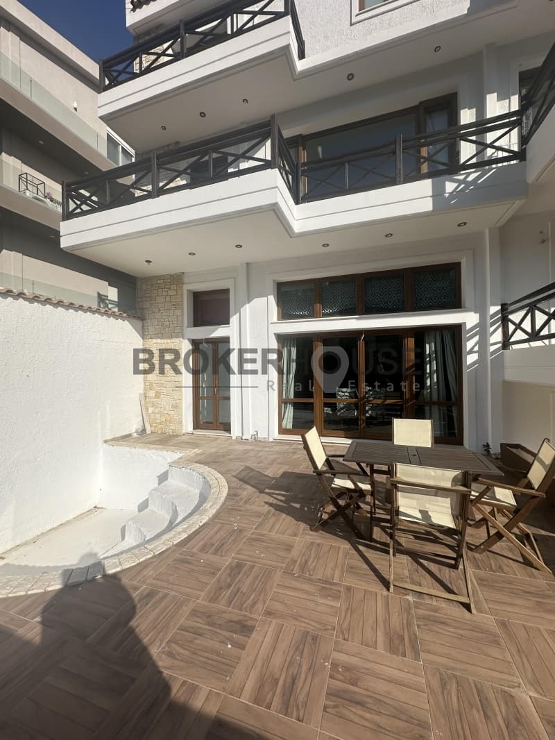 House in Panorama, Voula — Photo 4 of 27