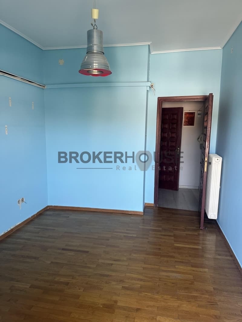 Apartment in Amalieio Orfanotrofeio, Marousi — Photo 10 of 14