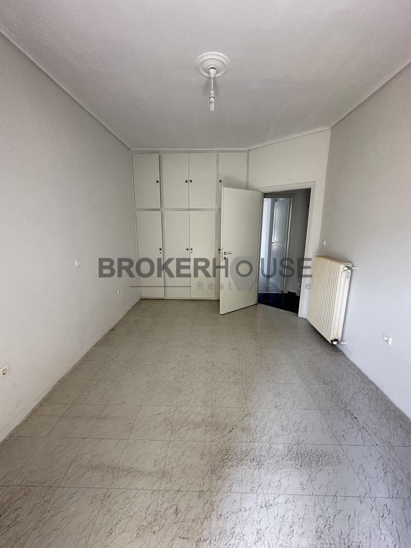 Apartment in Tsakos, Agia Paraskevi — Photo 5 of 10