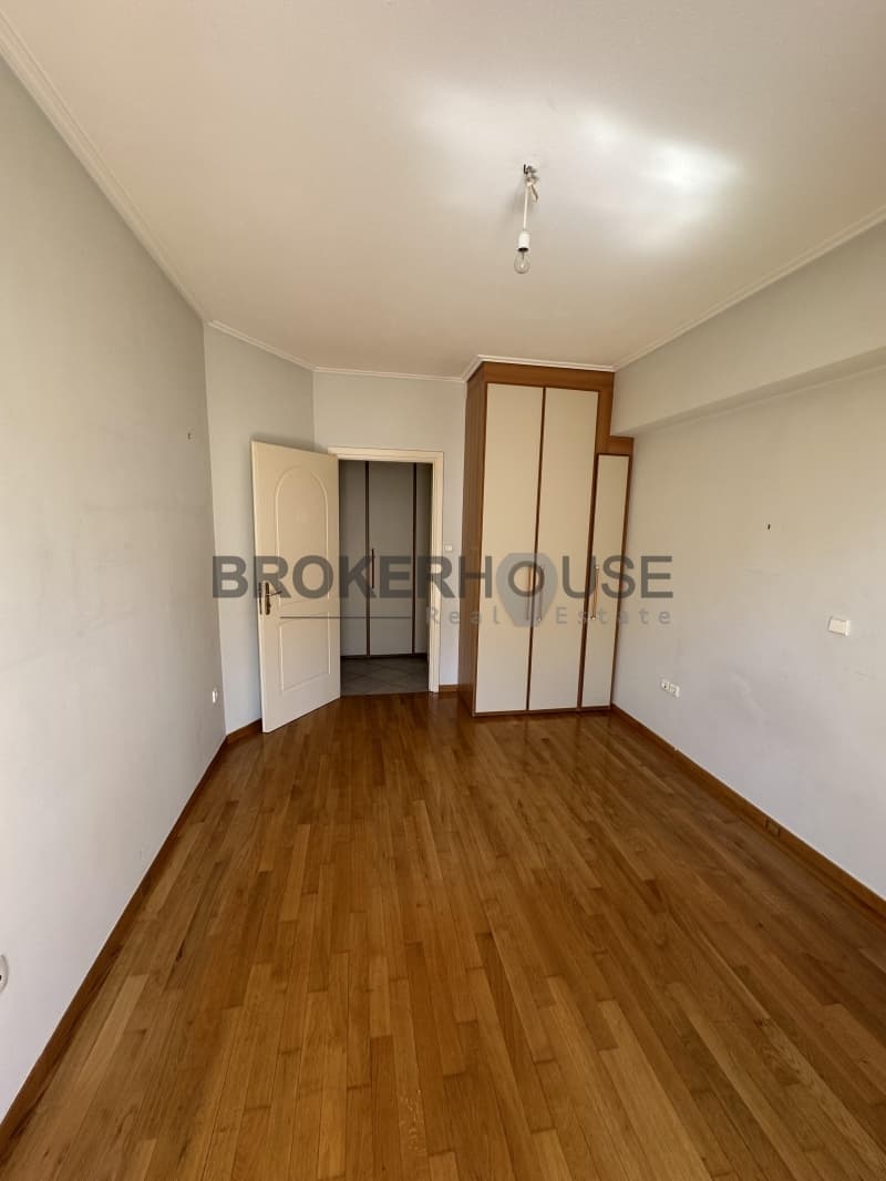 Apartment in Goudi, Goudi — Photo 8 of 15