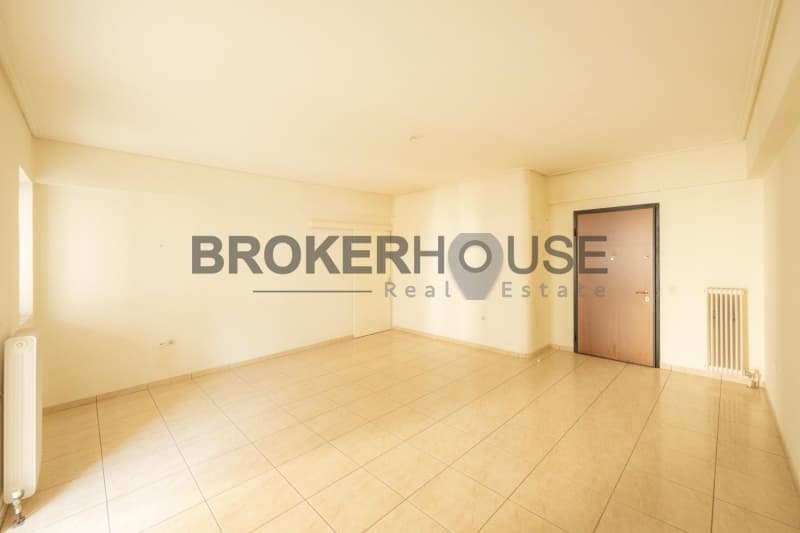 Apartment in Voulgari - Agios Eleftherios, Patisia — Photo 1 of 9