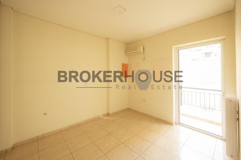 Apartment in Voulgari - Agios Eleftherios, Patisia — Photo 4 of 9