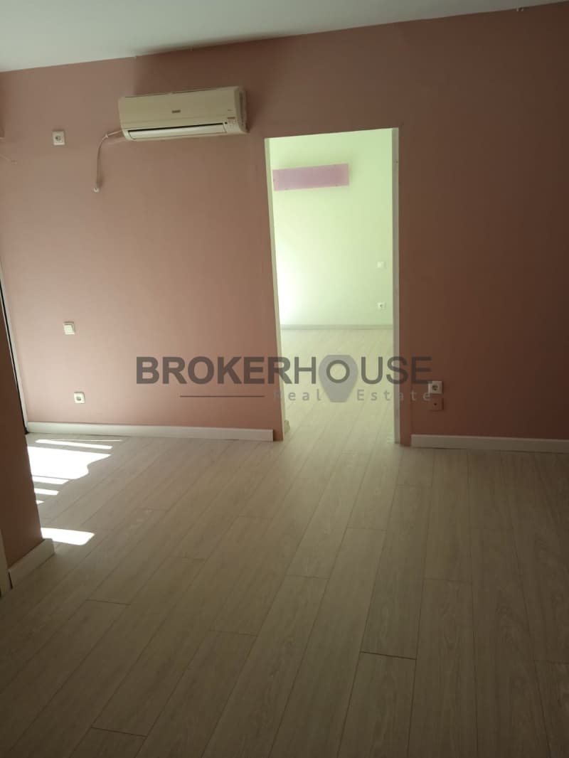 Apartment in Kato Voula, Voula — Photo 18 of 18