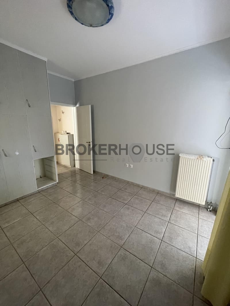 Apartment in Varkiza, Vari - Varkiza — Photo 8 of 17