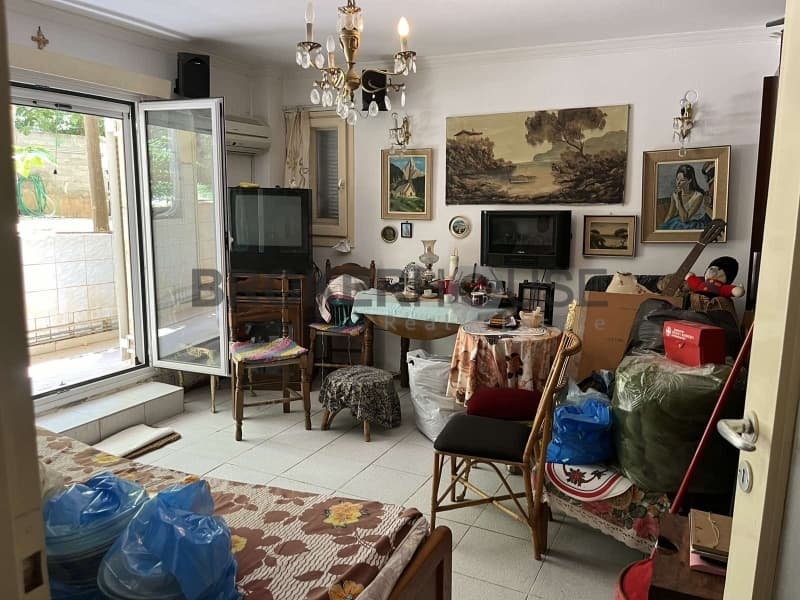 Apartment in Center, Voula — Photo 1 of 11