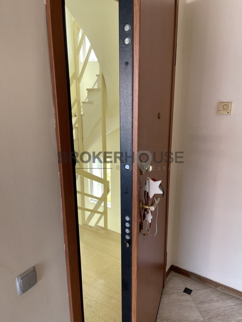 Apartment in Pigadakia, Voula — Photo 21 of 24