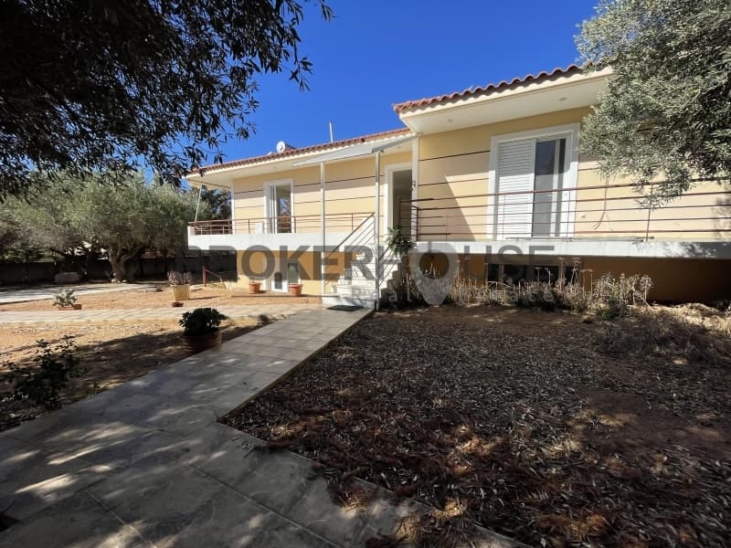 House in Ampelonas, Kalivia Thorikou — Photo 14 of 30
