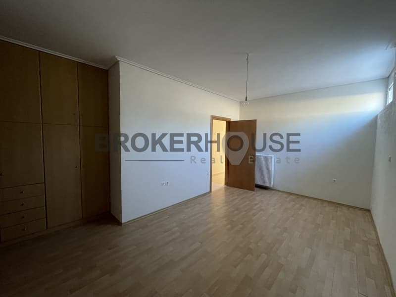 House in Ampelonas, Kalivia Thorikou — Photo 28 of 30