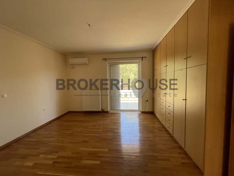 House in Ampelonas, Kalivia Thorikou — Photo 22 of 30
