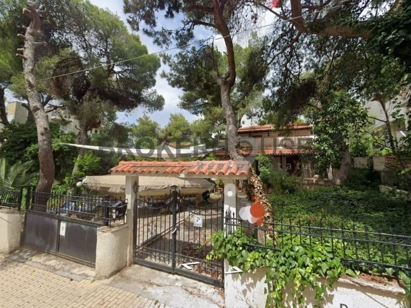 House in Orio Kifisias, Melissia — Photo 1 of 30