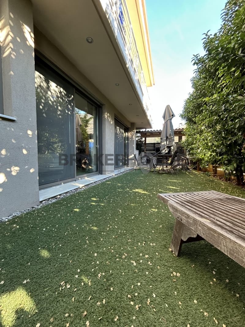 Διαμέρισμα στην Καλύβια, Καλύβια Θορικού — Φωτογραφία 6 από 30